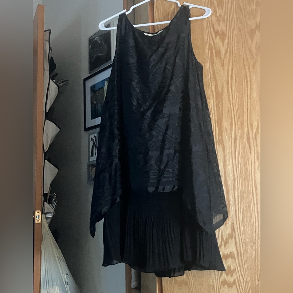$159 Studio M Black layer tunic dress with chiffon overlay & pleated bottom Sz M